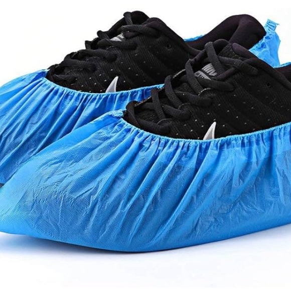 NWOT (150 Pack) Shoe Covers Disposable - Fits Up to Men's 10 & US Women's 12 - Picture 2 of 6